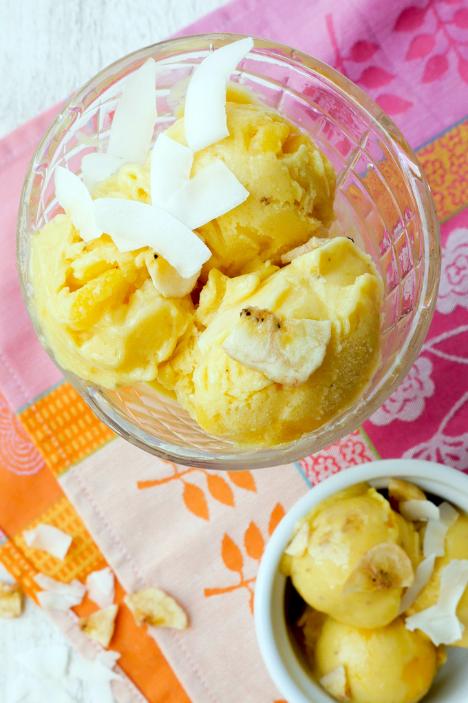 Rezept für Mango-Bananen-Sorbet - gesundes Eis für warme Sommertage