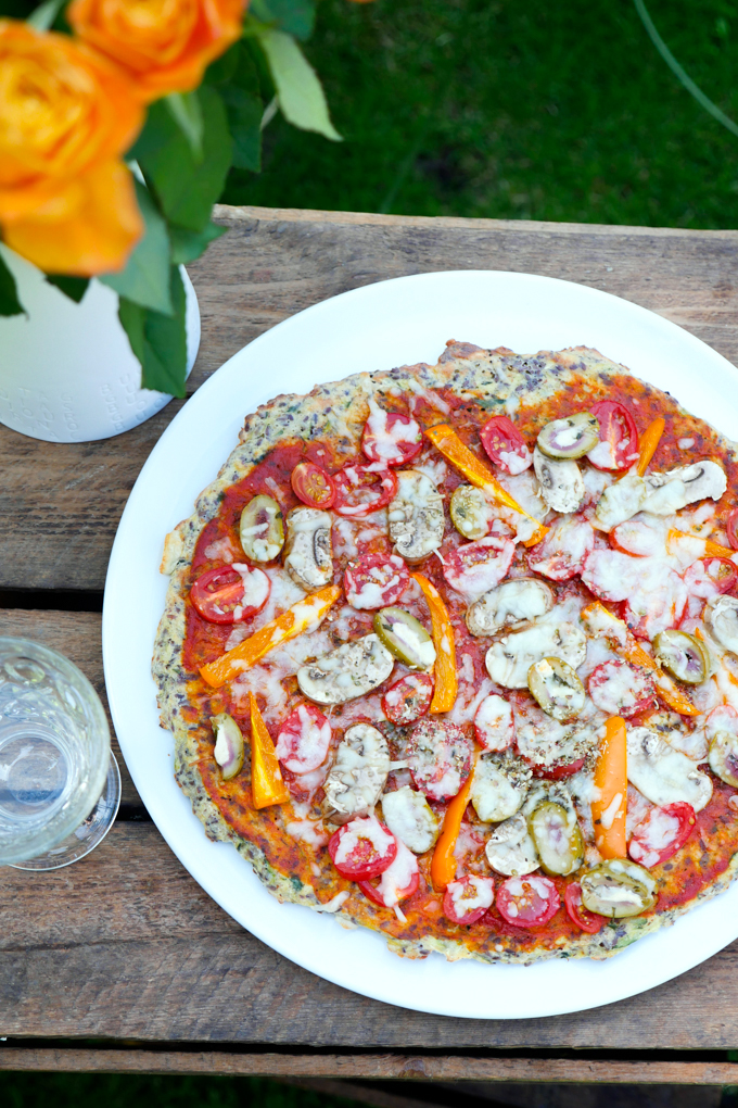 Rezept für leckere Low Carb Pizza mit Zucchini