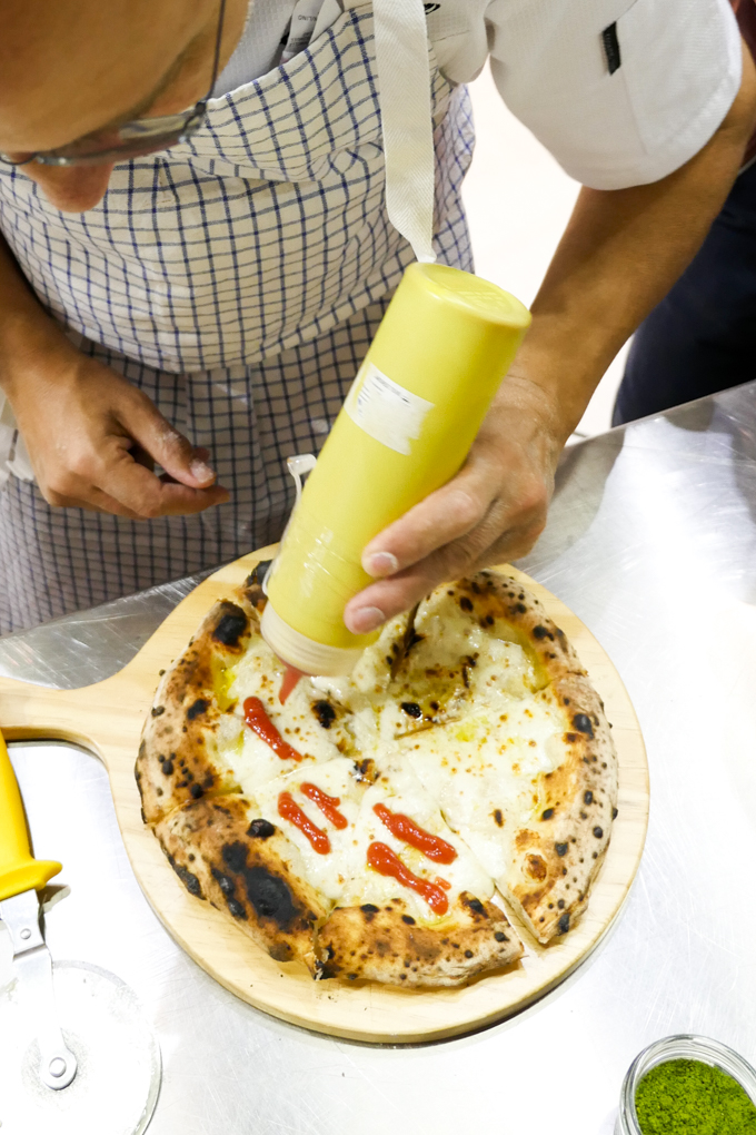 Franco Pepes Pizza Margherita Sbagliata mit Büffelmozzarella