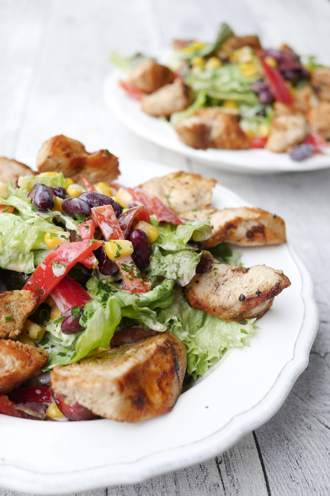 Weight Watchers Rezept - Salat mit Kidneybohnen, Mais und Hähnchenbrustfilet