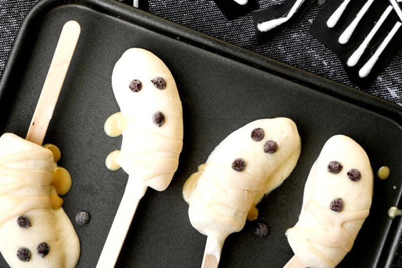 Gesunde Bananen-Geister für Kinder zu Halloween