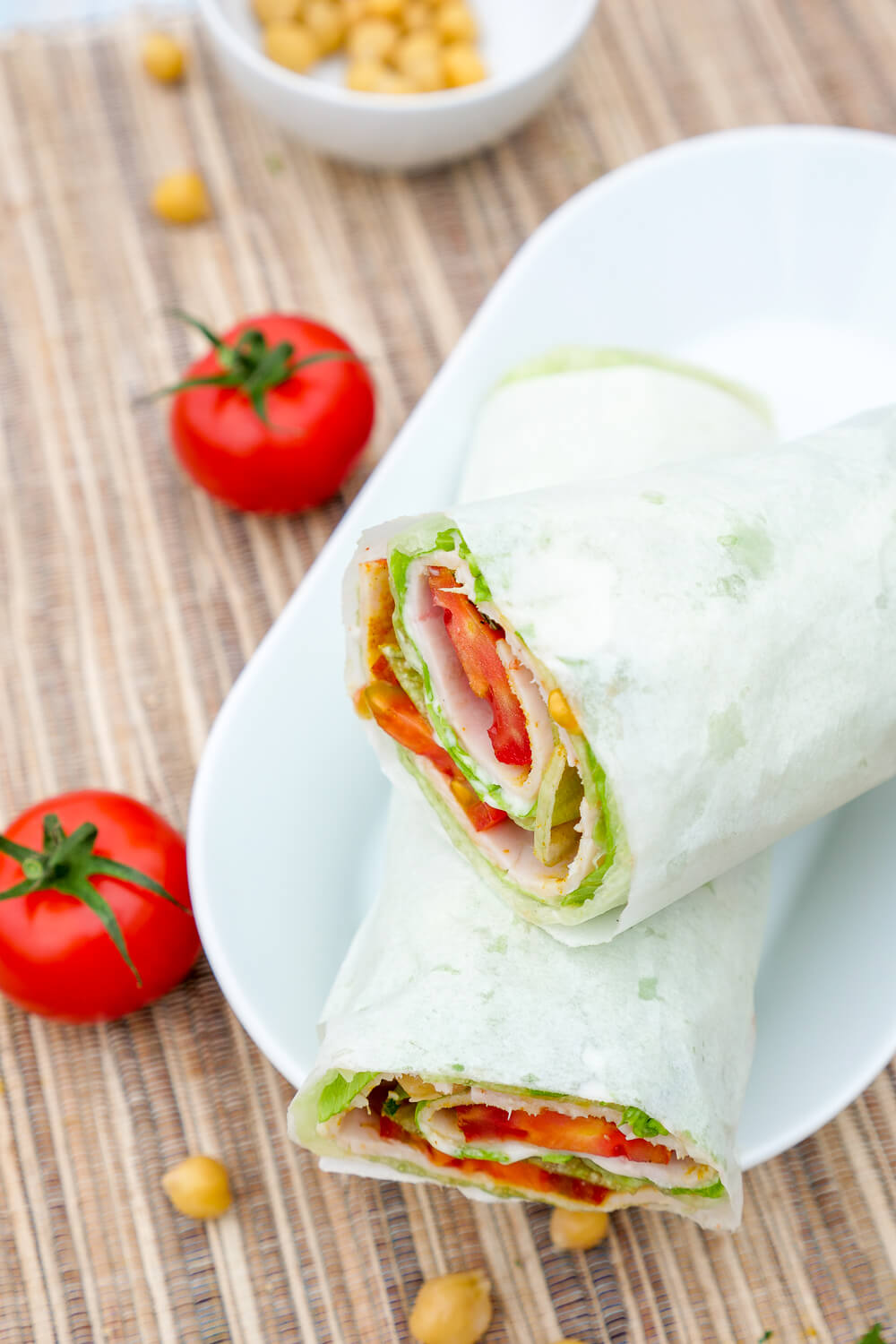 Gesundes Low Carb Fingerfood - Salatwraps für 1 WW SmartPoint mit Kichererbsen, Tomaten, Pute und Curry