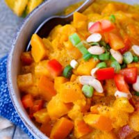 Kürbis-Curry mit Kokosmilch – veganes Rezept