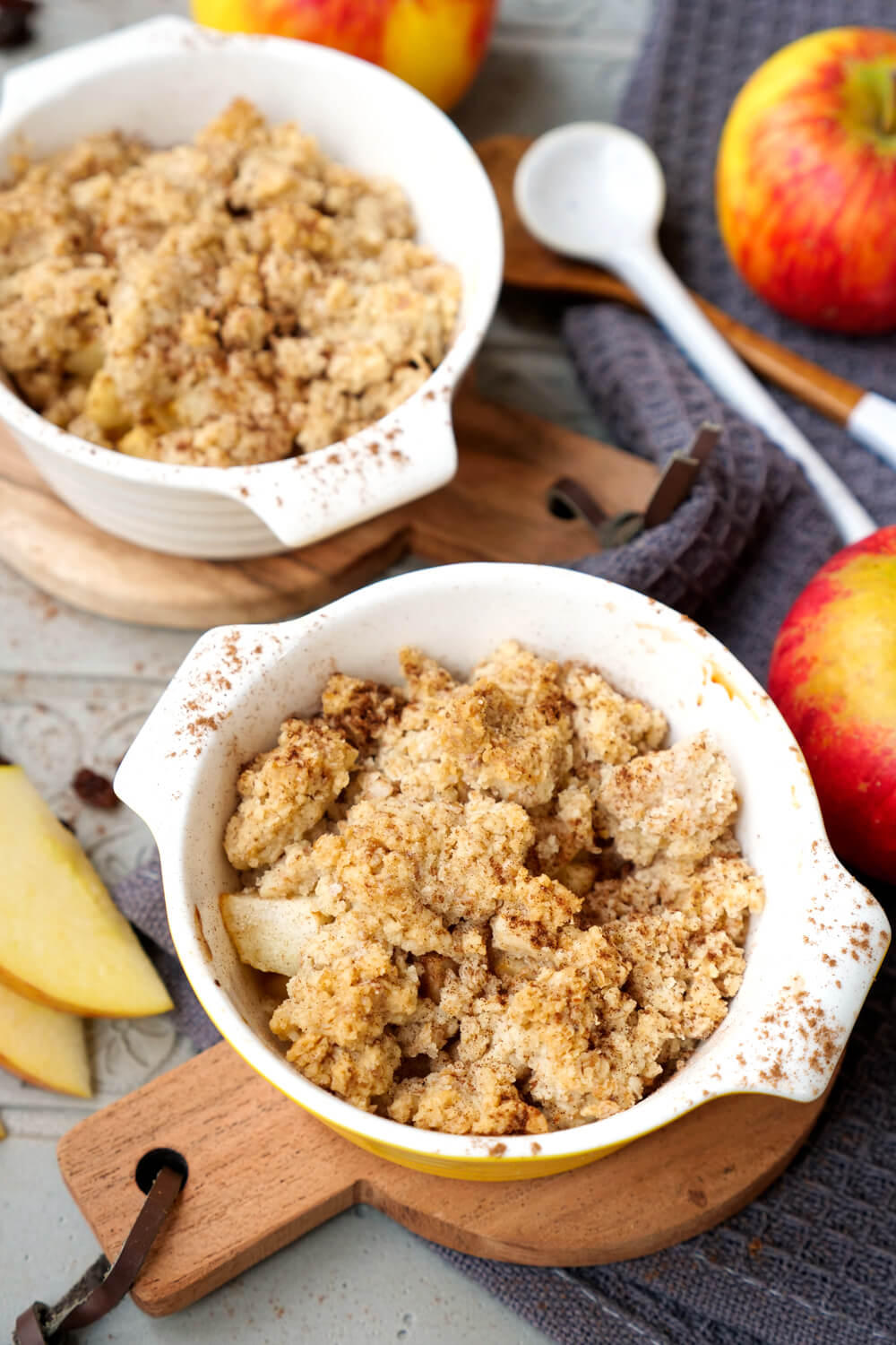 Apple-Crumble ist ein leckerer Nachtisch für deine Silvester-Rezepte