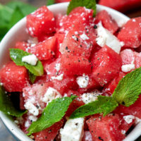 Wassermelonen-Feta-Salat mit Limetten-Dressing