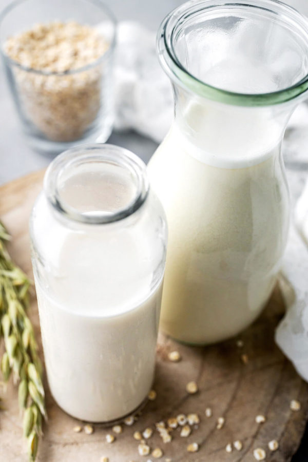 Hafermilch aus 3 Zutaten selber machen